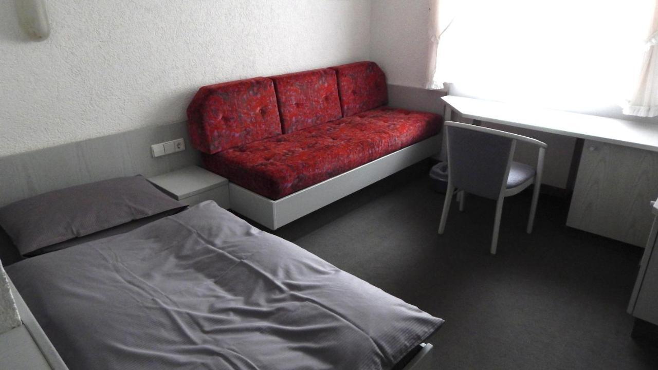 Hotel Carle Deizisau Eksteriør bilde